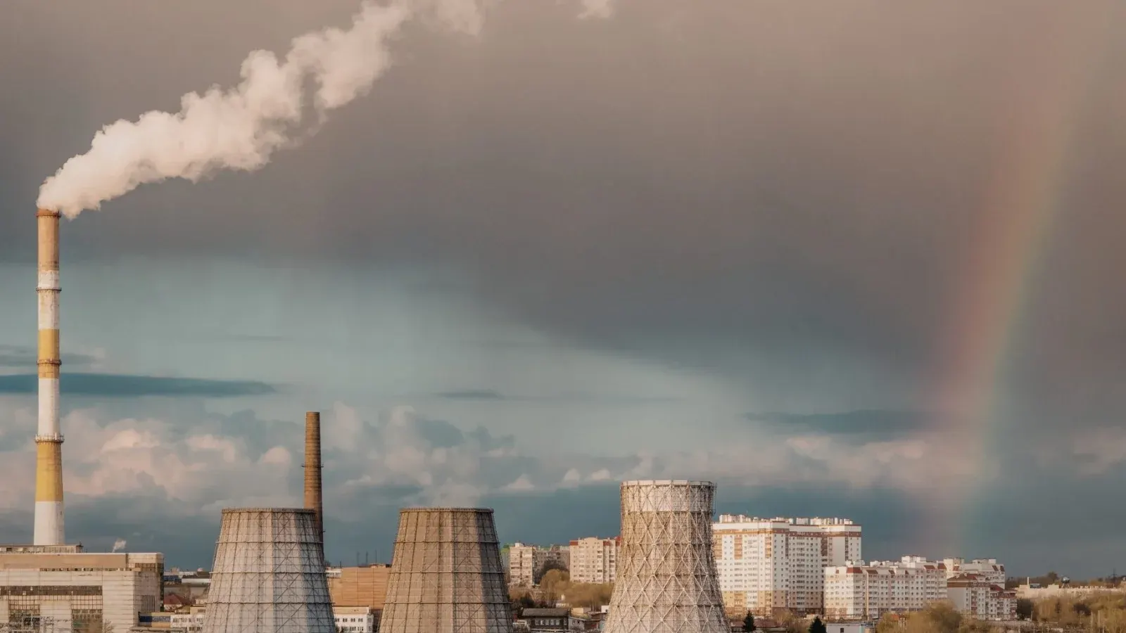 Illustrative image: energy efficiency and decarbonisation in companies
