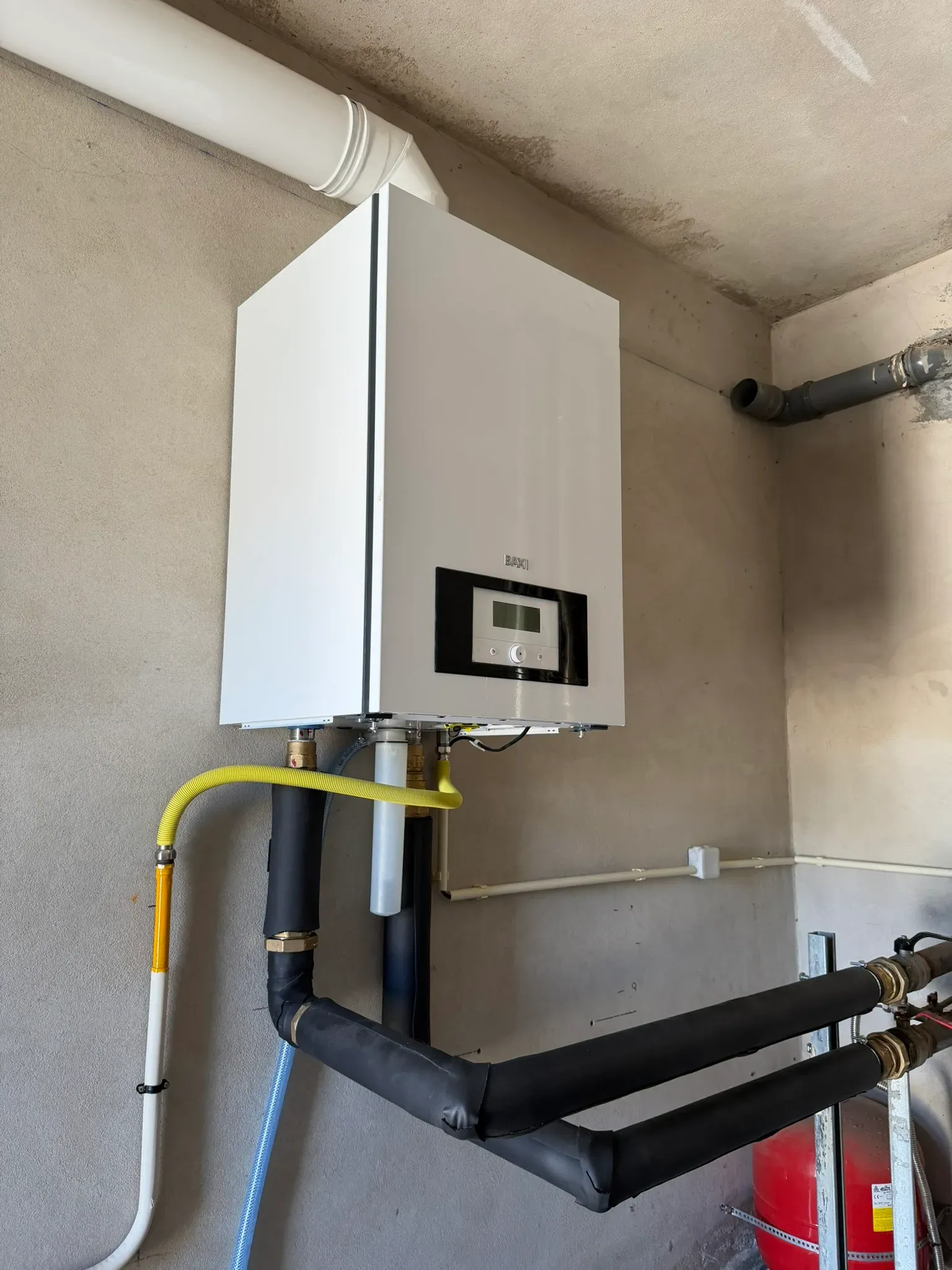 Reabilitação energética integrada no Centro Social da Paróquia de Boa Aldeia: seis intervenções, um só projeto - foto 6