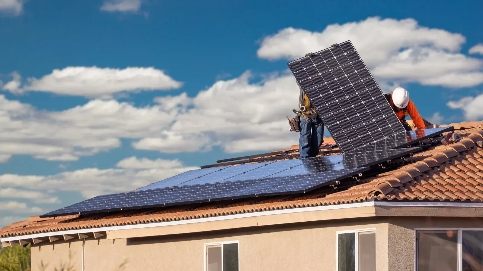 Illustrative image - 4 Mistakes to Avoid When Buying a Photovoltaic System
