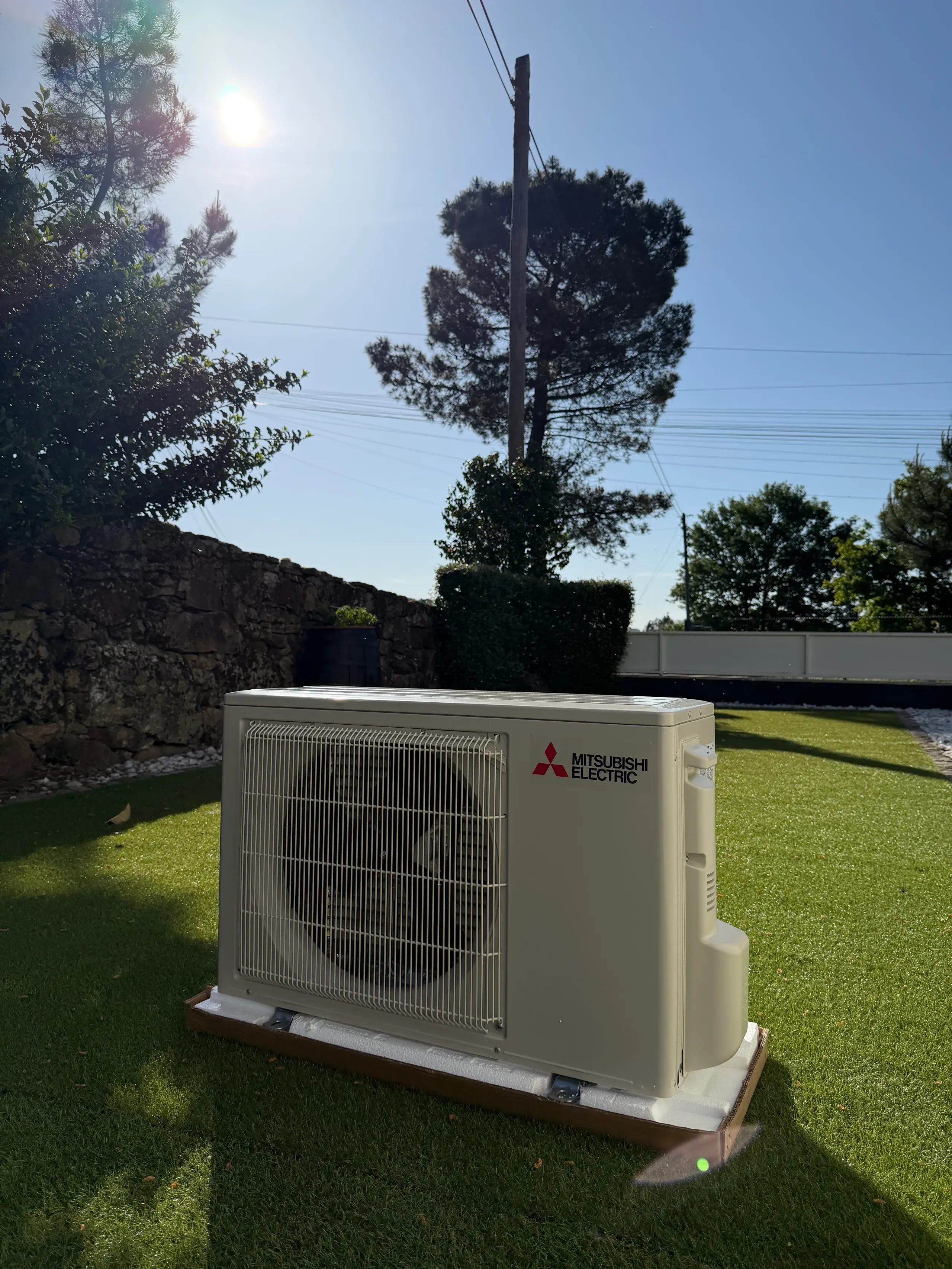Climatização à medida em Vila Nova de Paiva: três monosplit Mitsubishi Electric, três zonas - foto 1