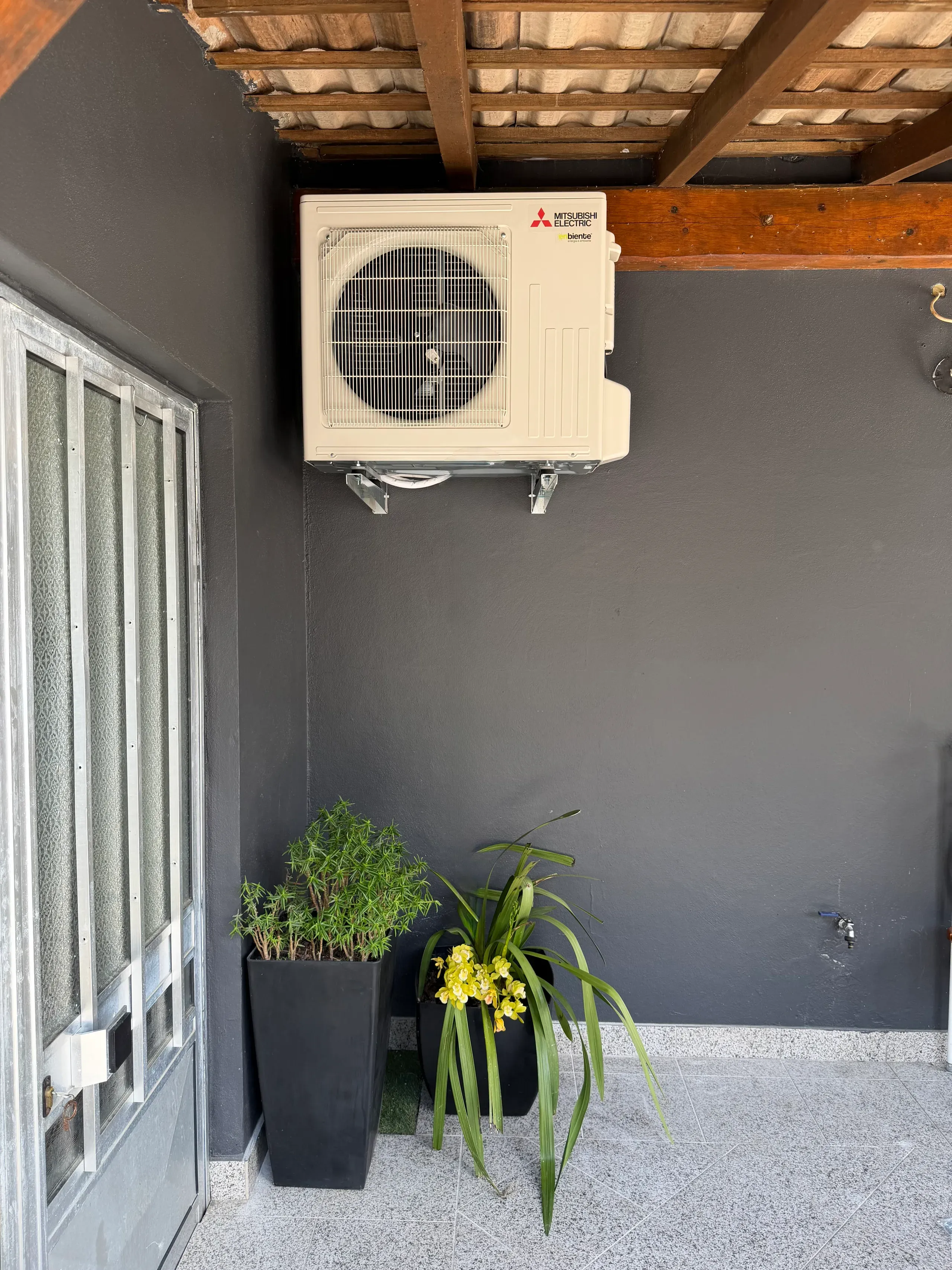 Climatização à medida em Vila Nova de Paiva: três monosplit Mitsubishi Electric, três zonas - foto 5