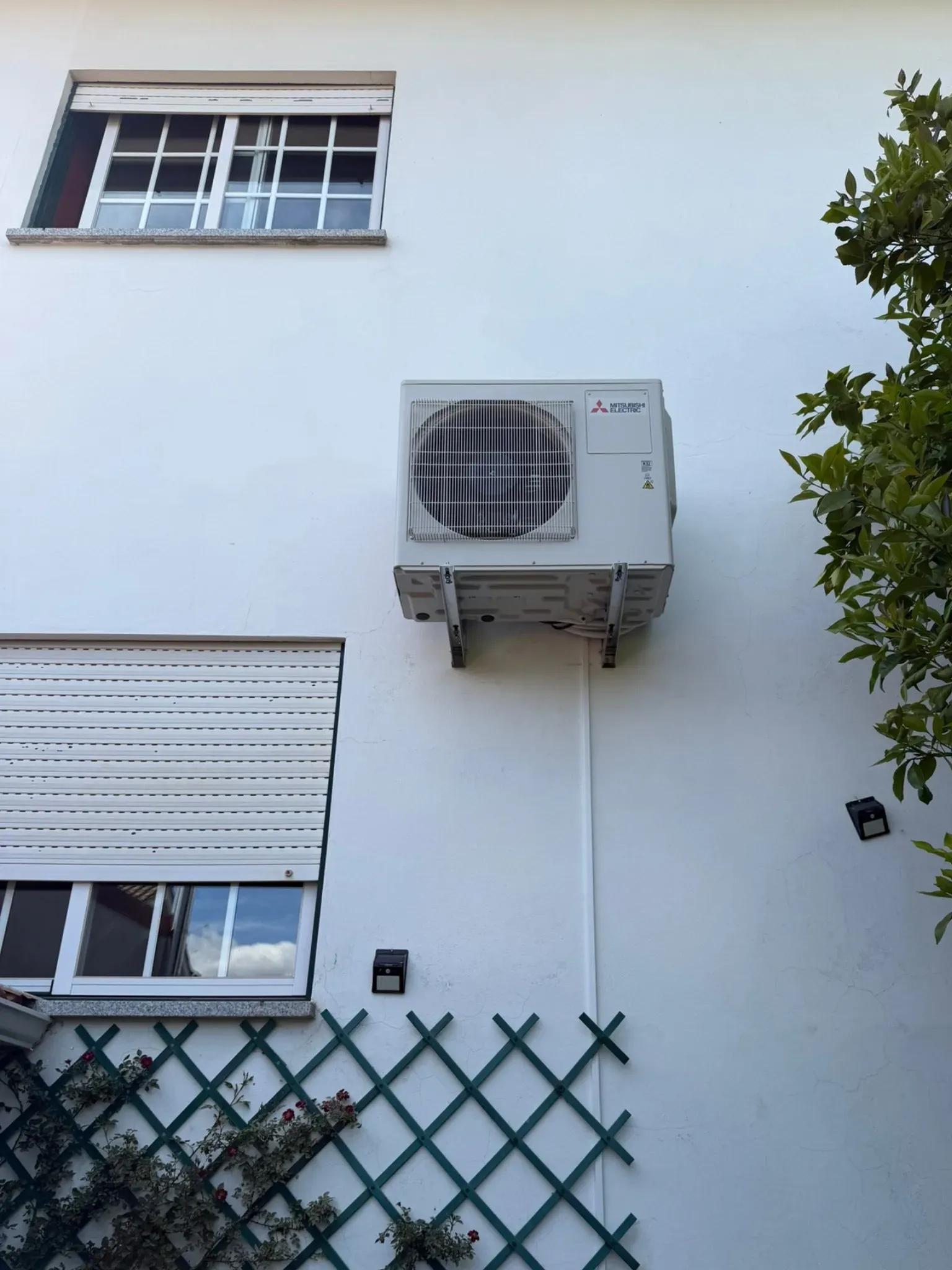 Climatização residencial em Vila Nova de Paiva: dois multisplit Mitsubishi Electric - foto 7