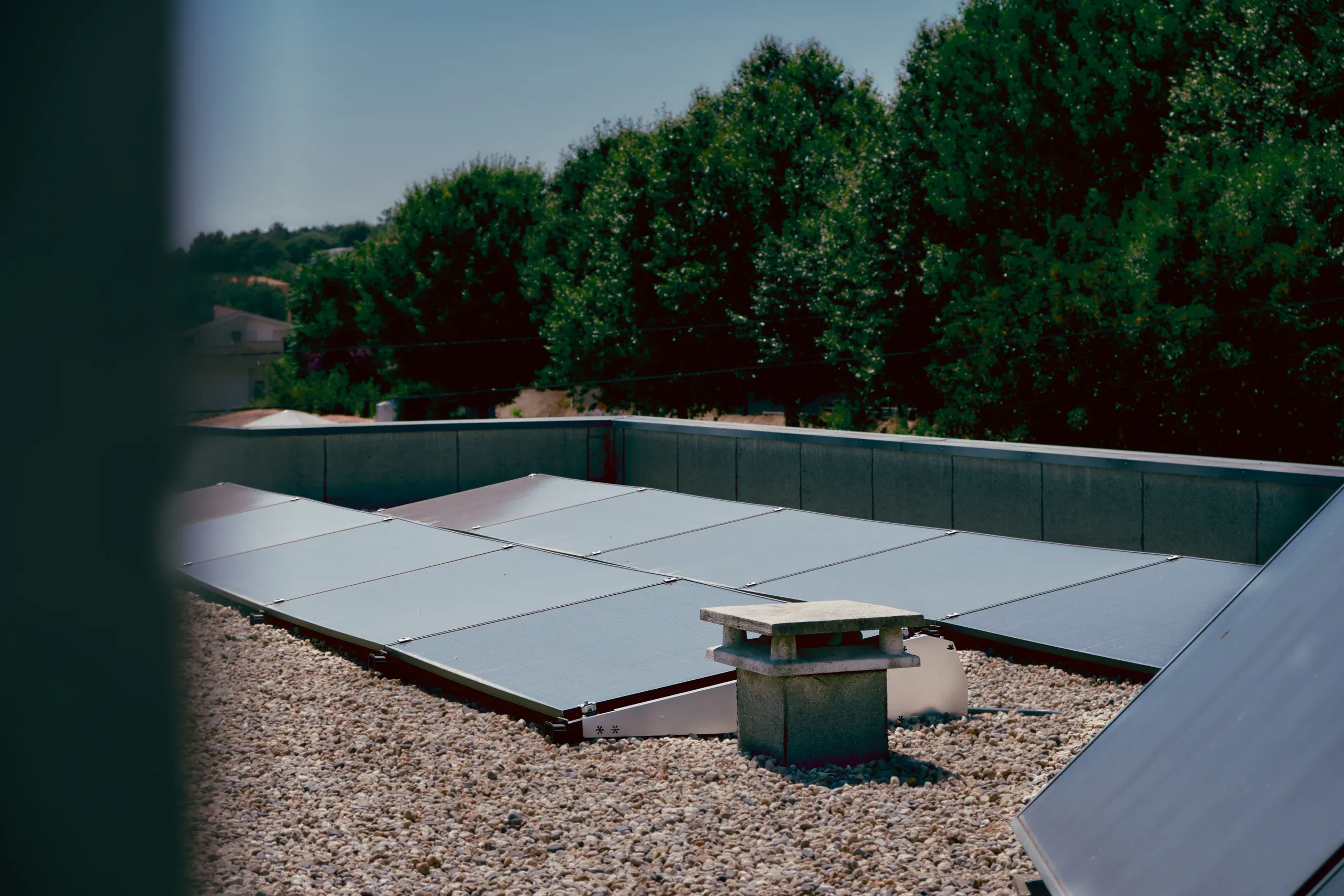 Fotovoltaico, armazenamento e backup em Viseu: energia disponível mesmo com falha de rede - foto 7